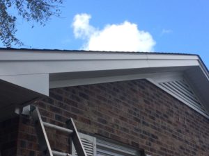 house roofing maintenance